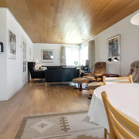 Heilgard - 500m From The Sea By Interhome